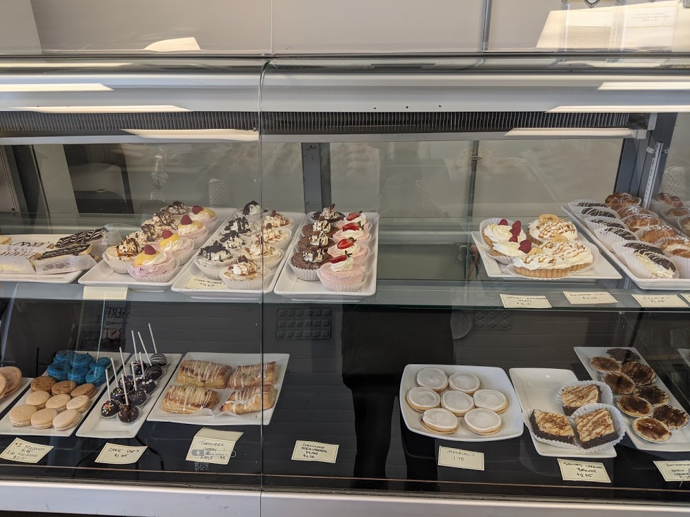 Double Take Cakes and Desserts