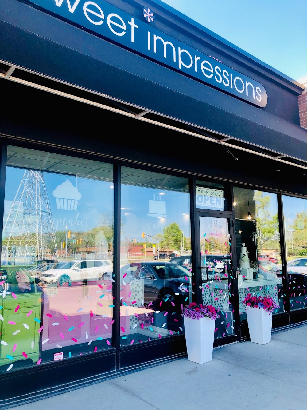 Sweet Impressions – Allergy Friendly Bakery – 100% nut free with vegan & flourless options