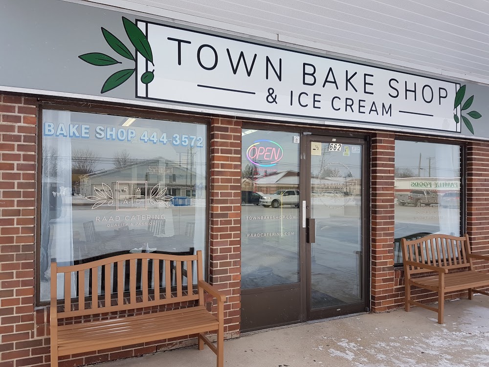 Town Bake Shop & Ice Cream