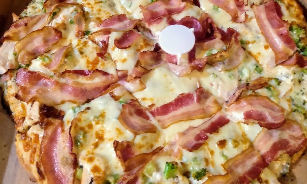 Santa Lucia Pizza Pembina